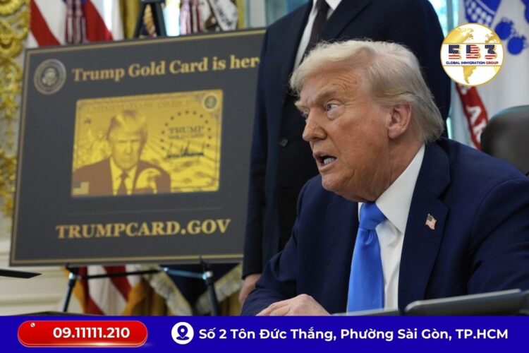 Donald Trump và mô hình "Trump Gold Card" tại Nhà Trắng